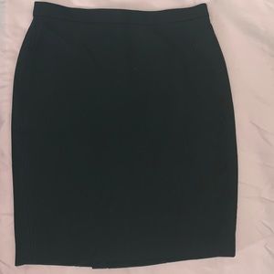 Ann Taylor Loft skirt, size 0P, black. Never worn